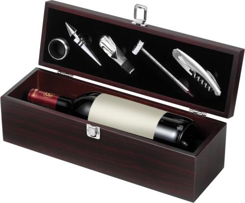 Wooden wine gift set Nikita